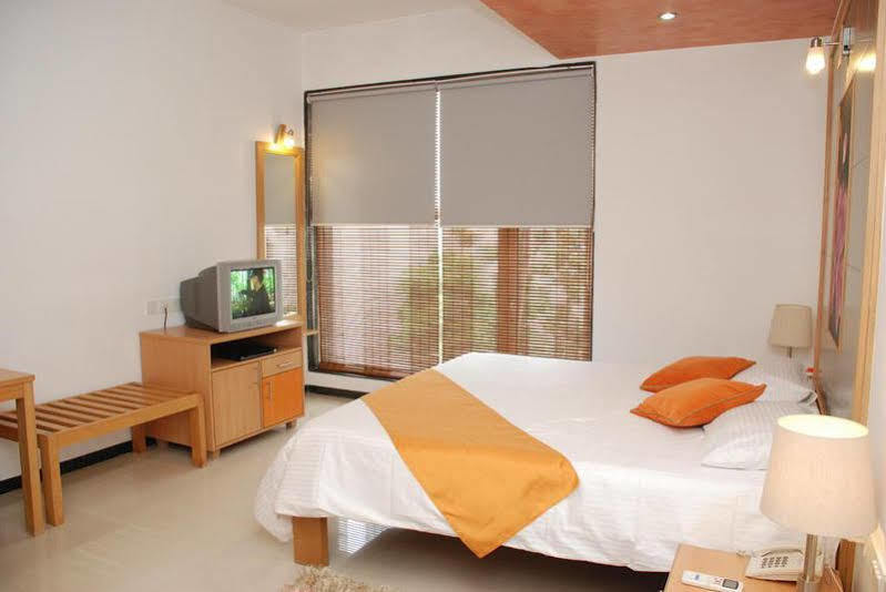 Treebo Edha Suites Koramangala Bangalore Exterior foto